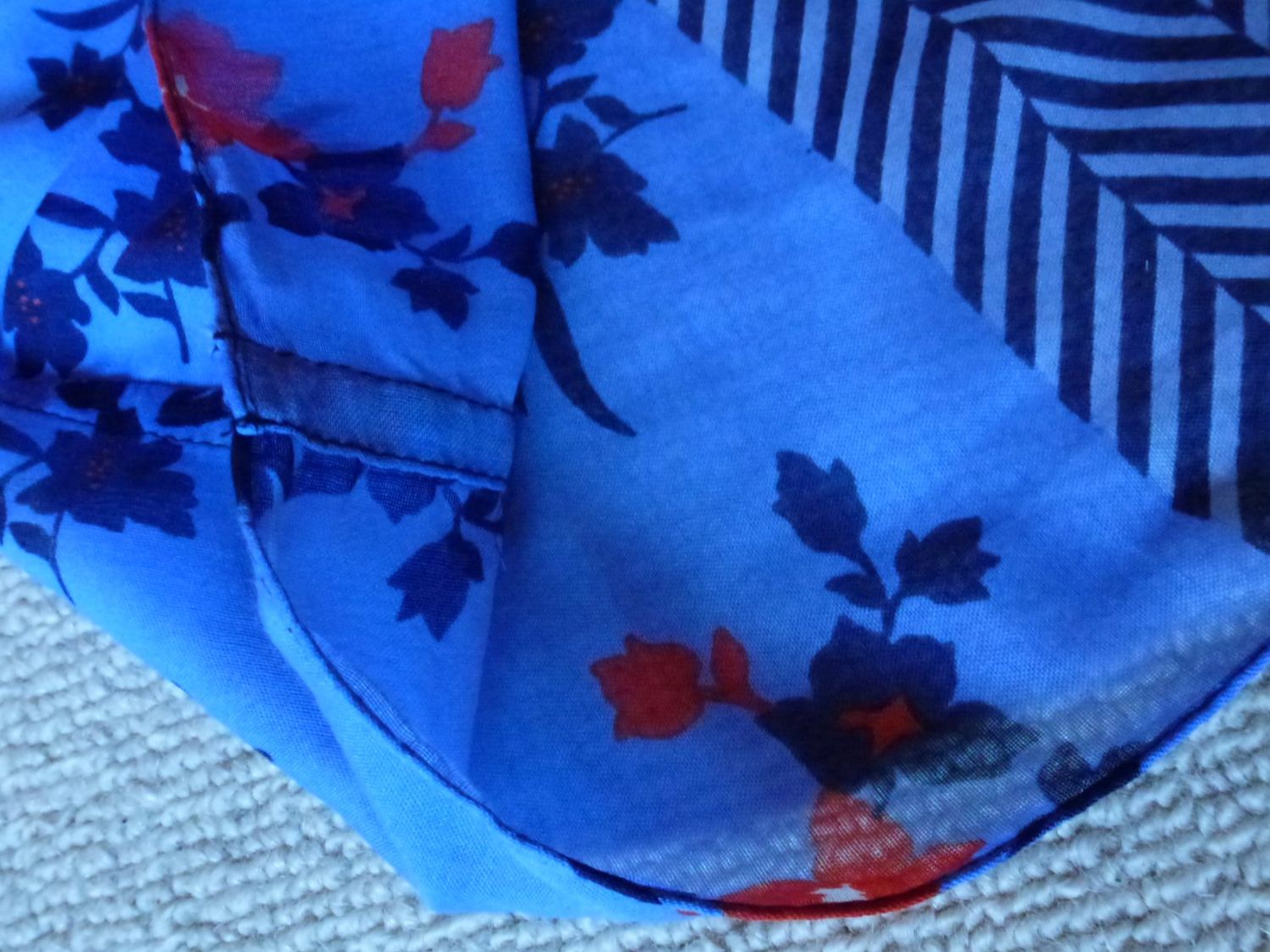 Tom Tailor Foulard & Sciarpe: Loop - Tom Tailor - One Size - 90 x 170 cm – Nuovo (secondo la descrizione) da Mühlrüti venduto da Dadadachs 3