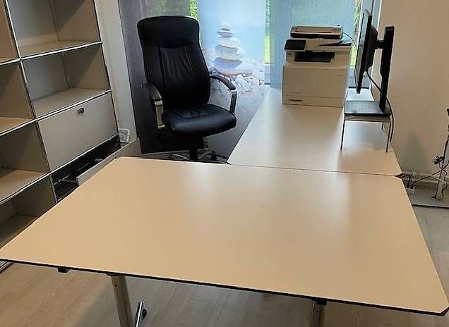 Kommoden: USM Haller Möbel und Pult – Gebraucht aus Adligenswil von Decor-Tech 2