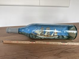 Segelschiff Gorch Fock in der Flasche