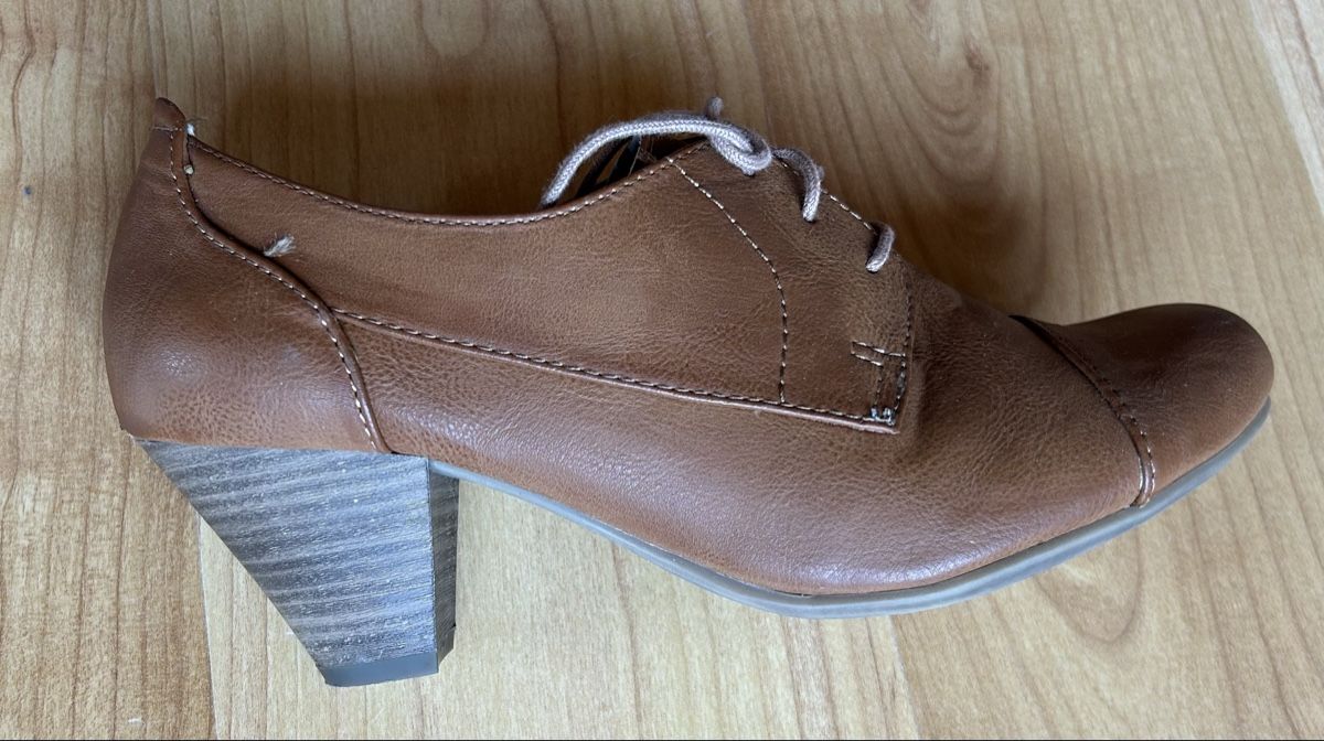 Damenschuhe: Carina Pumps braun – Gebraucht aus Linden von stuckijana 1