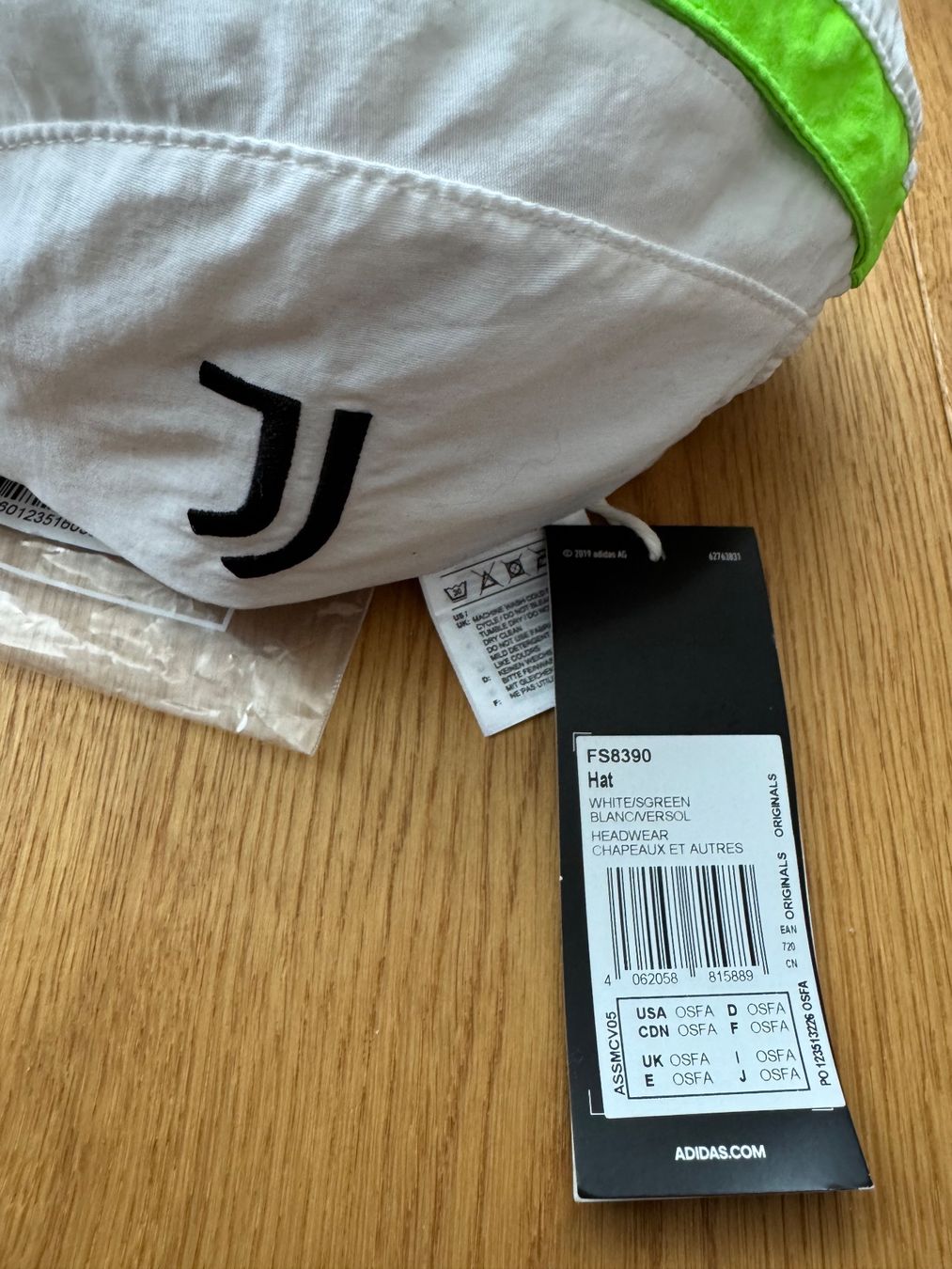 Copricapi, berretti & cappellini: Juventus X Palace – Nuovo e nell'imballaggio originale da Dielsdorf venduto da nicolicious 2