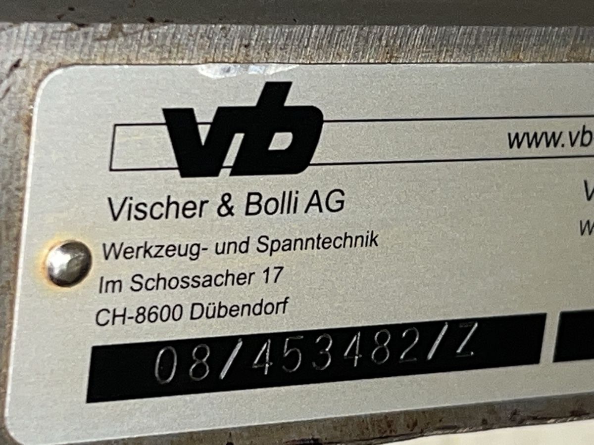 Tutti gli attrezzi: Aufspann-Winkel mit Lochraster – Usato da Hünenberg venduto da Abtech 5