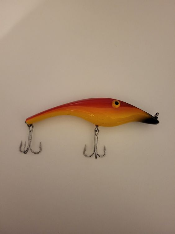 Zalt Zam Wobbler Twitchbait 16cm 71 Orange Neon UV Artificial Lure Trout Perch e