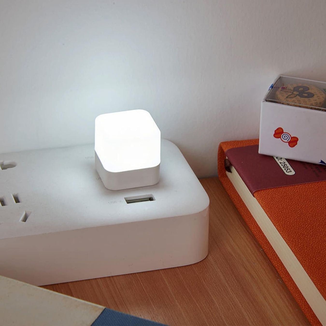 Lampade: 10x Mini USB LED Nachtlicht / Ambient Light – Nuovo (secondo la descrizione) da Dietlikon venduto da phi_j5l6
