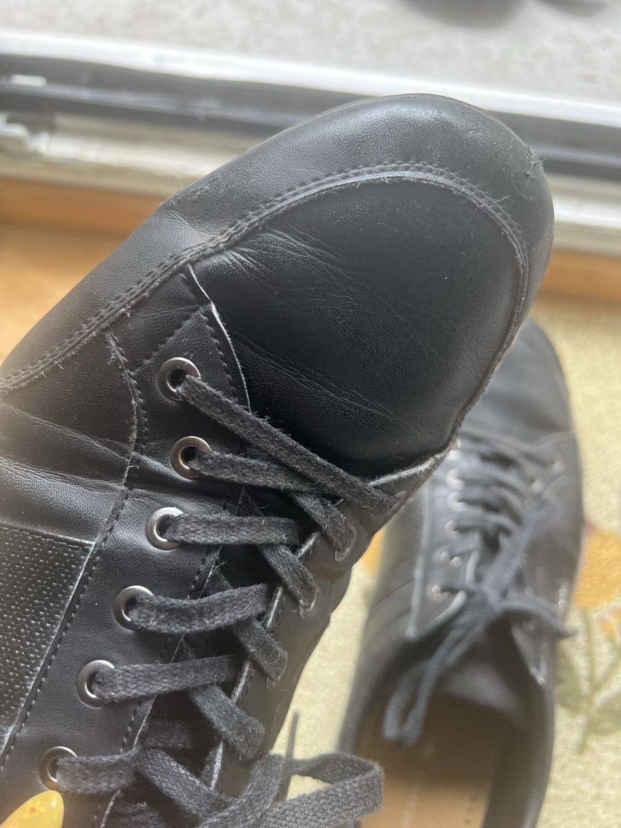 Lacoste Scarpe da uomo: Lacoste Black Leather Sneakers size 44,5. Great for Fall – Usato da Zürich venduto da tra_wl8x 6