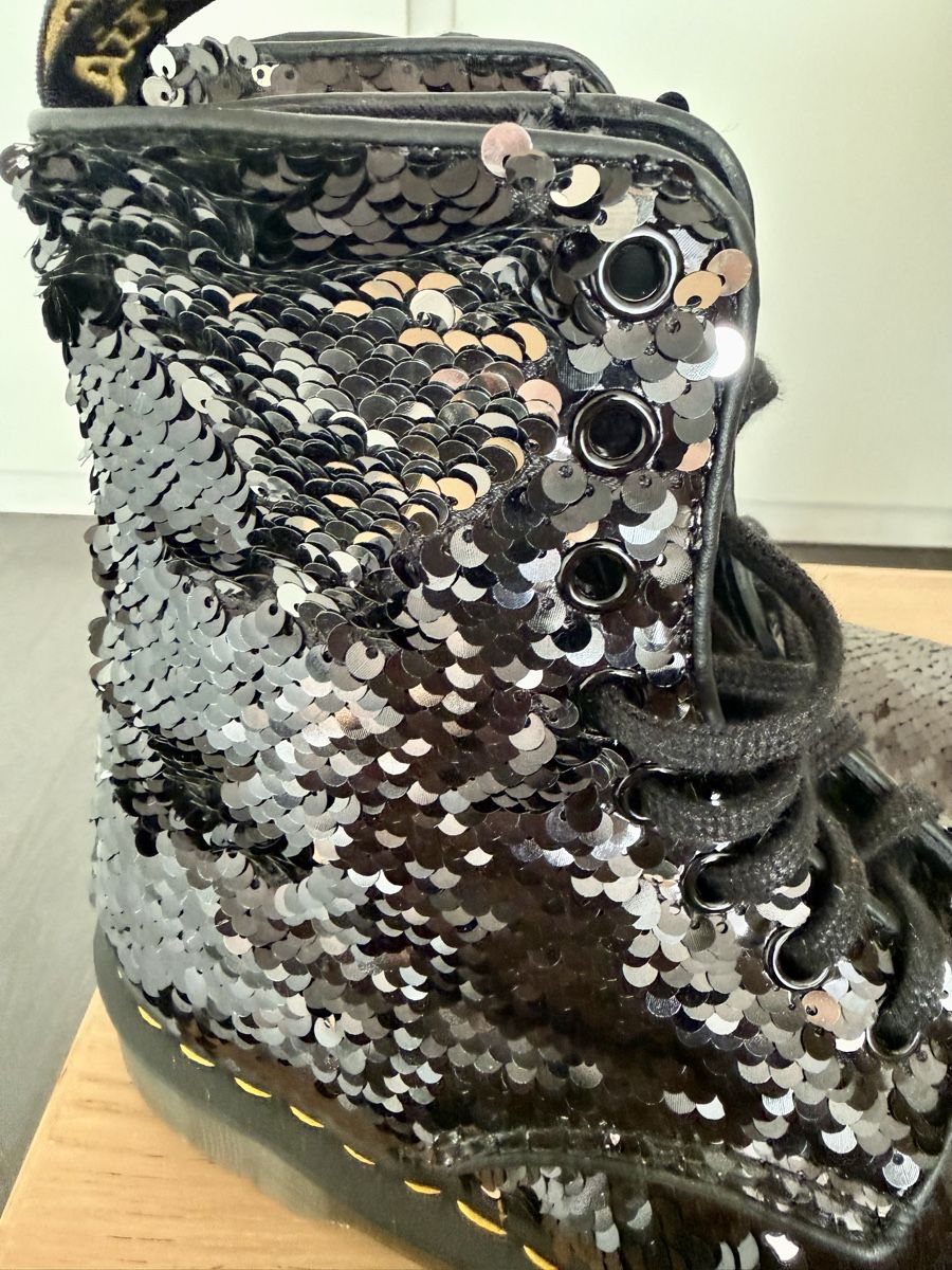 Dr. Martens Damenschuhe: Dr. Martens Pascal à sequins t.36 – Neu (gemäss Beschreibung) aus GRIMISUAT von toinou 6