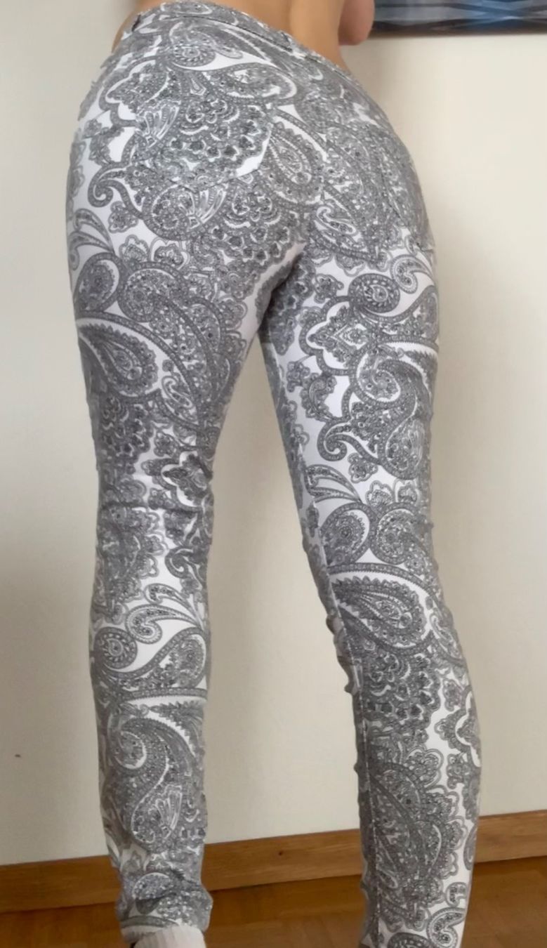 Hosen: Paisley Hose weiss schwarz S – Gebraucht aus St. Gallen von mar_rkm7 3