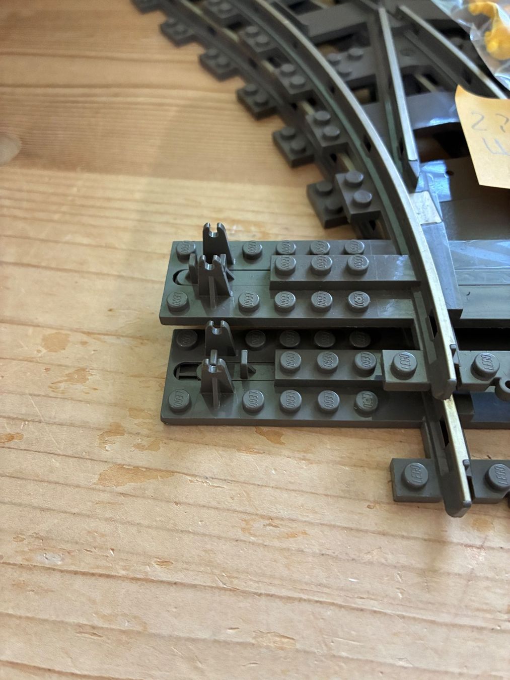 Lego Kit di costruzioni: LEGO 2 Paar Weichen 9 Volt – Usato da Reigoldswil venduto da Frog40 2