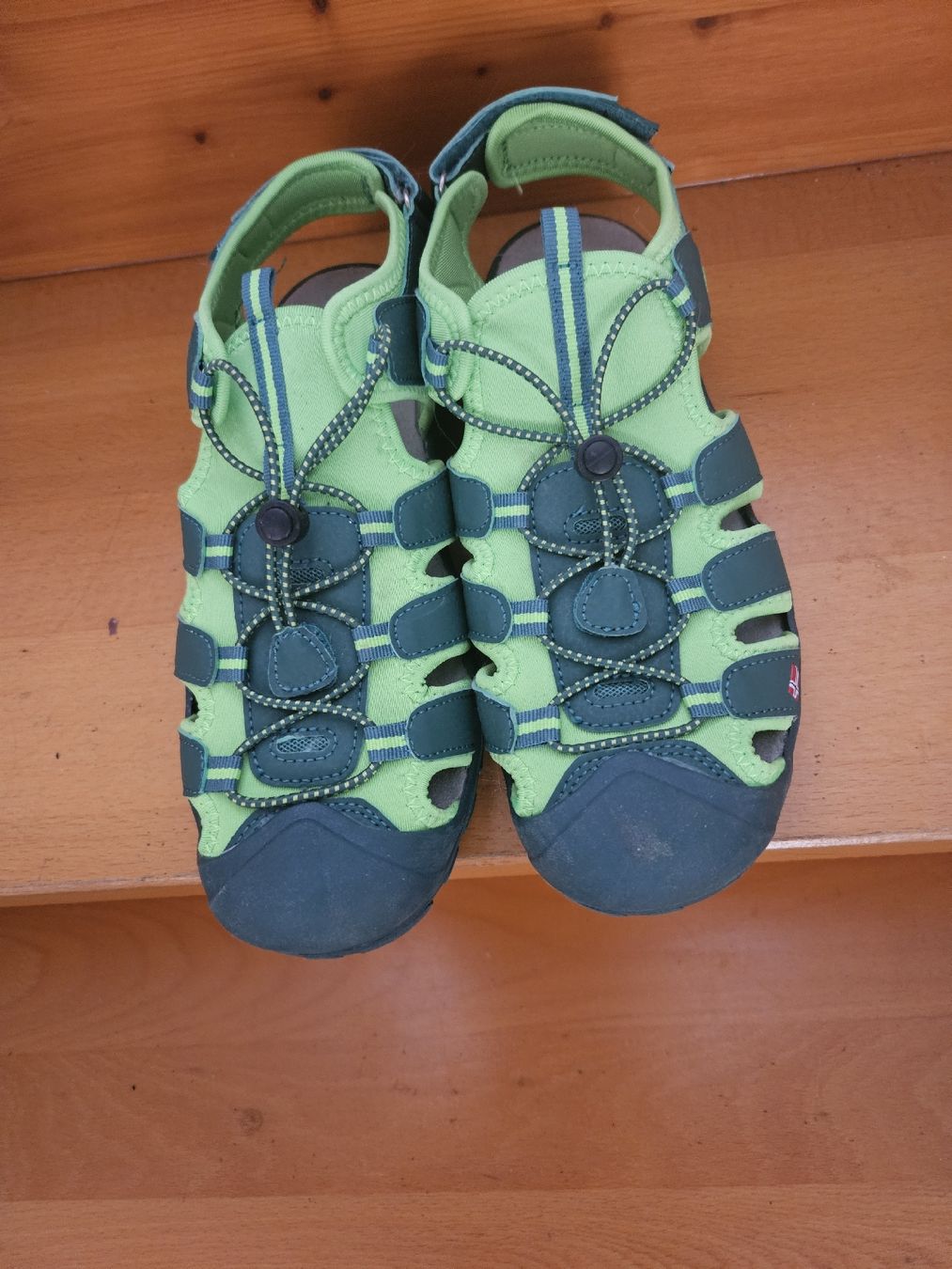 Scarpe per ragazzi: Trollkids Sandalen – Usato da Pfaffnau venduto da sim_6rqw 1
