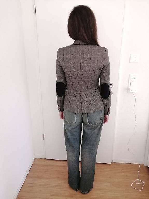 Zara Giacche: Zara Basic Blazer kariert mit Ellbogen-Patches – Usato da Niedergösgen venduto da lil_s6k8 4