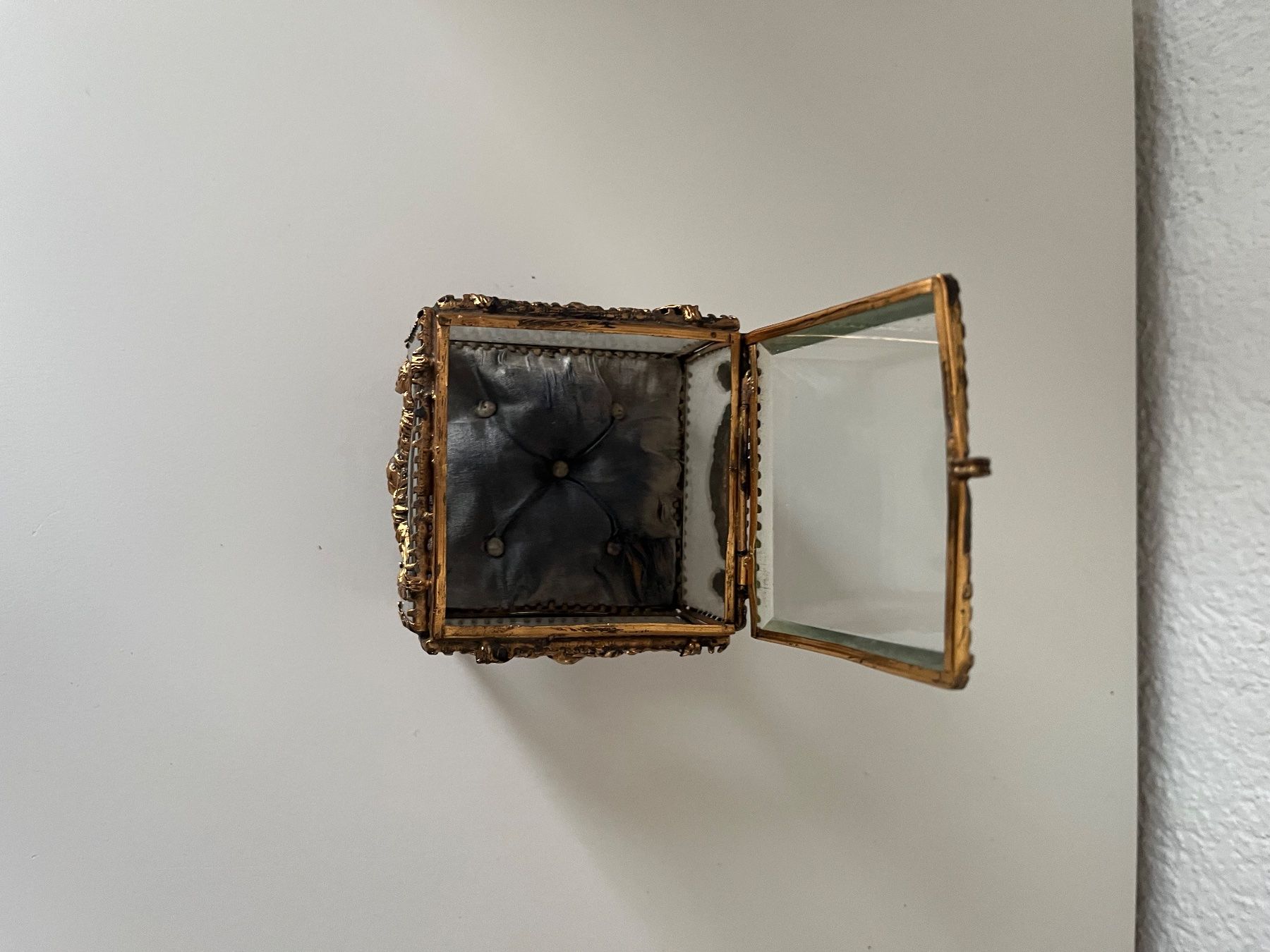 Barattoli: Schmuckbox, vitrine, antik, schatulle – Usato da Kirchleerau venduto da Piroska05 5