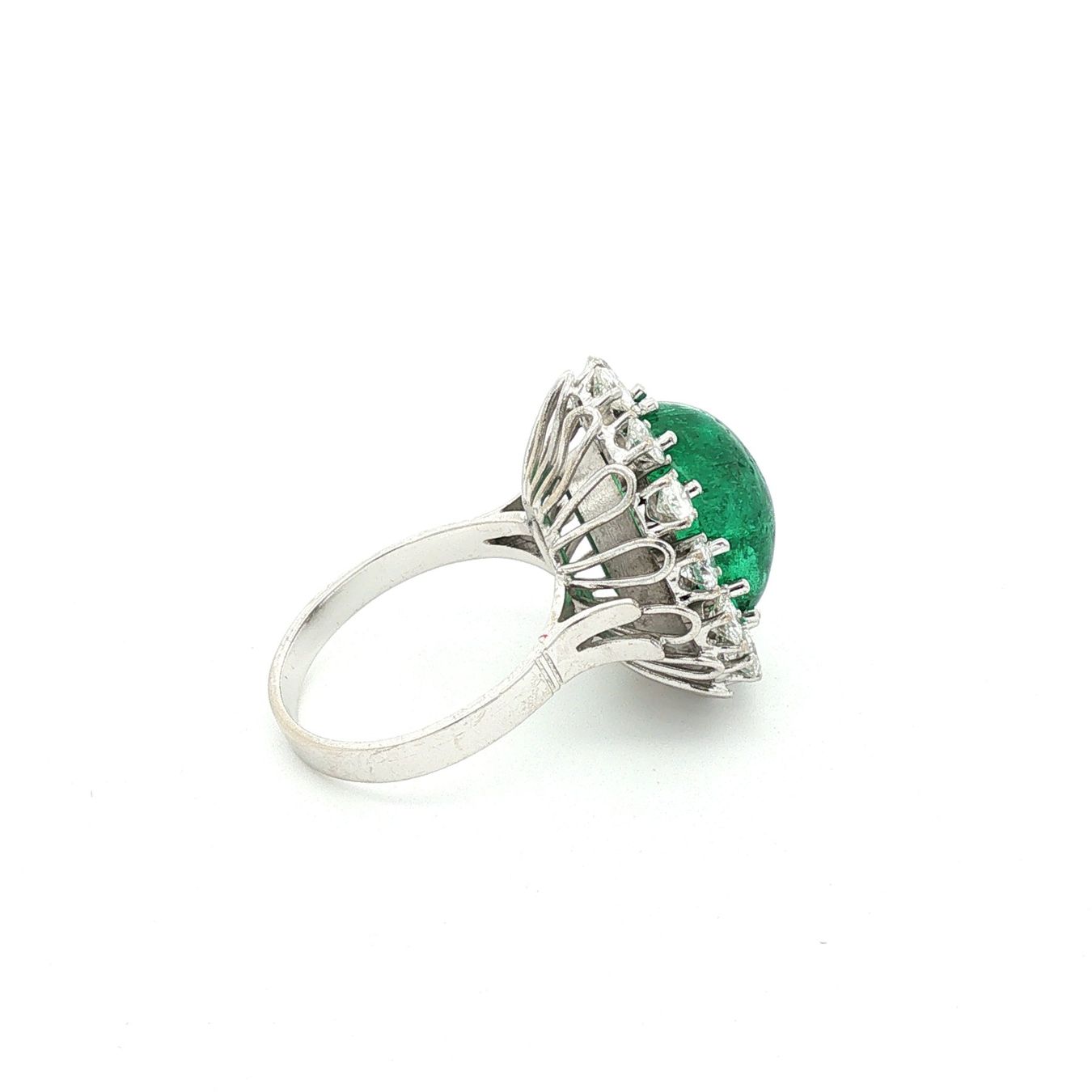 Anelli: SMARAGD RING MIT DIAMANT ENTOURAGE IN 585 WEISSGOLD – Usato da Luzern venduto da EdiGem 6