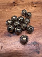 Set von 12 Glöckchen Messing goldfarben gebraucht