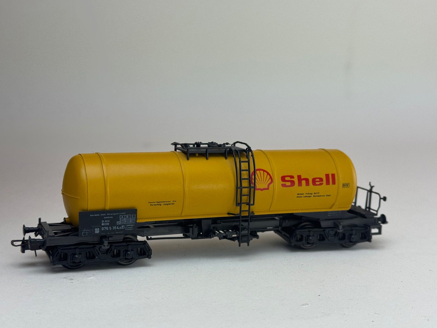 Roco Modellini di ferrovie: HR-Roco Tankwagen Shell – Usato da Elm venduto da Wikmtz