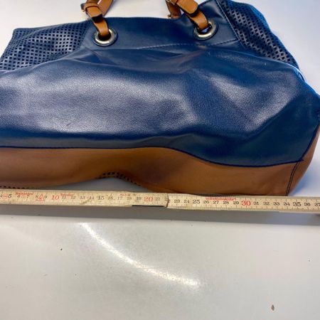Schöne Handtasche / Damentasche in Blau- und Brauntönen