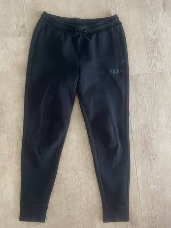 PUMA Damen Jogginghose Sporthose Trainerhose schwarz Gr. M