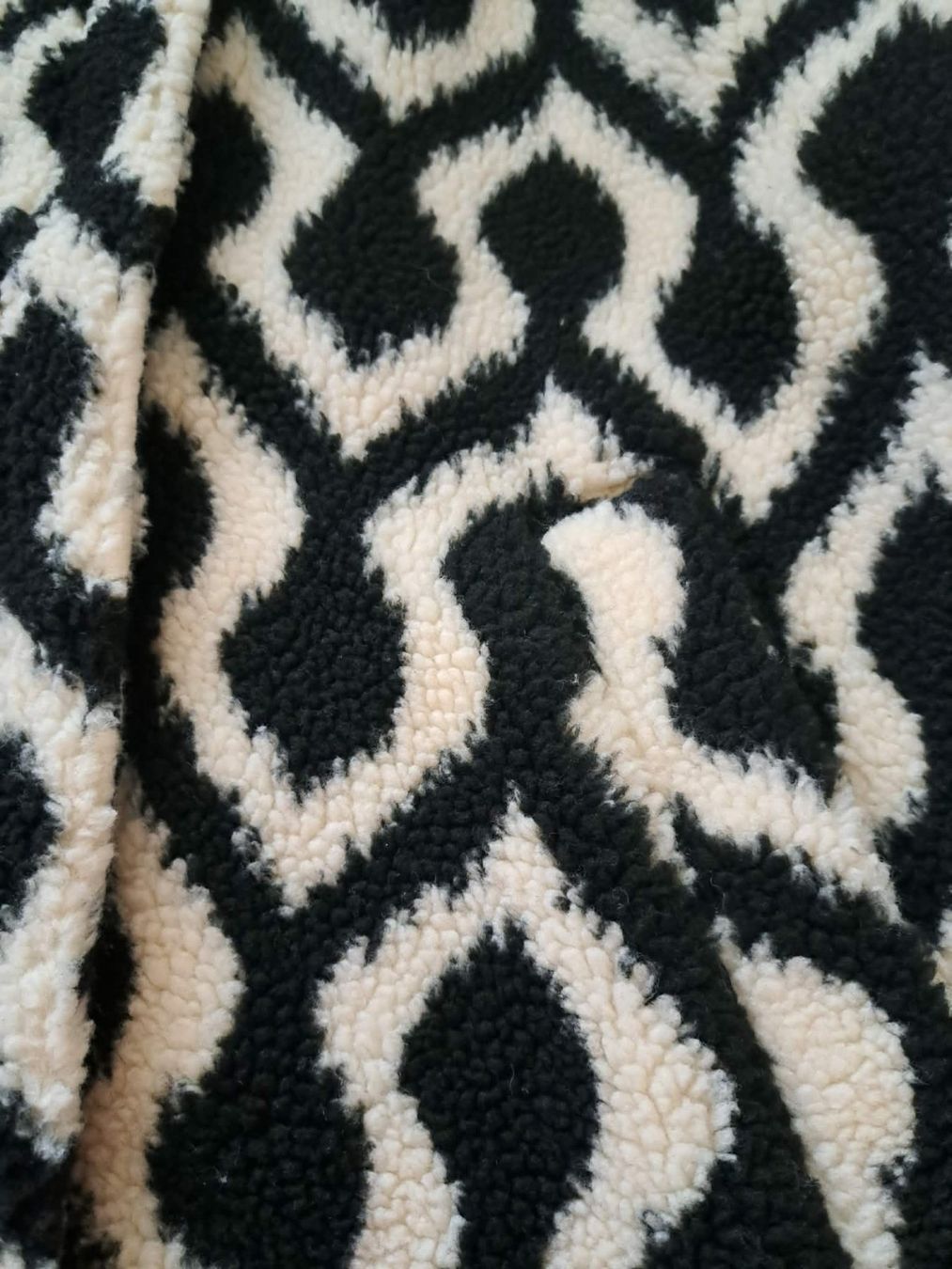 Jacken: Winterjacke Schwarz/Weiss – Neu und originalverpackt aus Sisseln AG von schenk-figuren 3