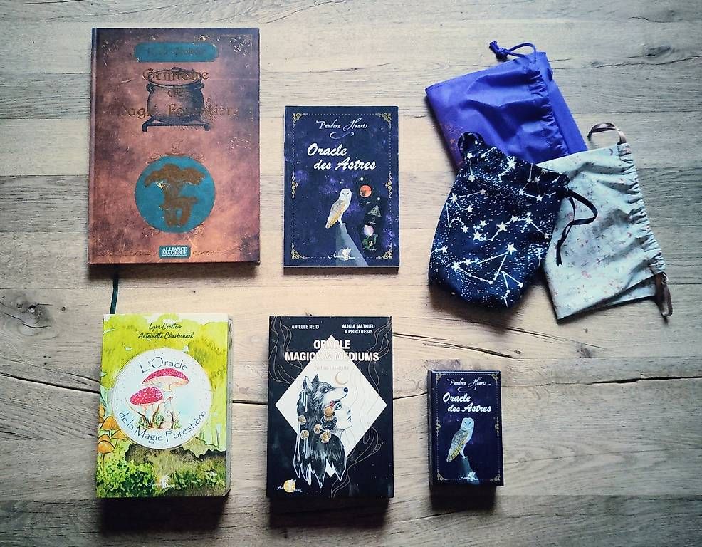 Giochi: Lot Oracles Arcana Sacra neufs – Nuovo e nell'imballaggio originale da Yvonand venduto da rox_8y69