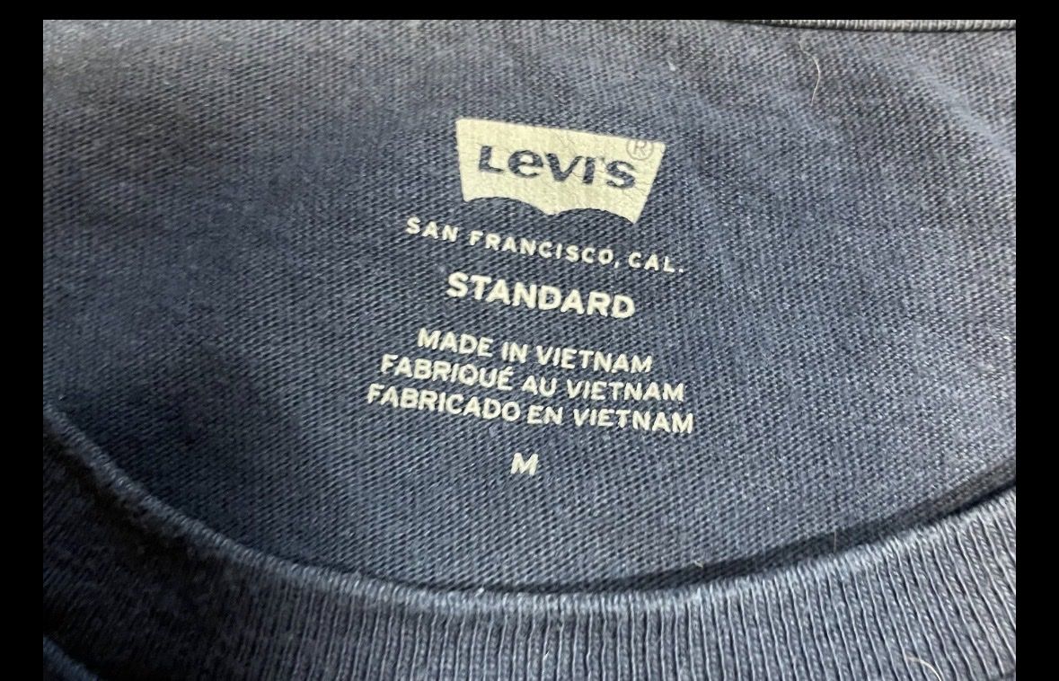 Levi's T-shirt: Levi's T-Shirt M – Usato da Morges venduto da Brunocunha05 3