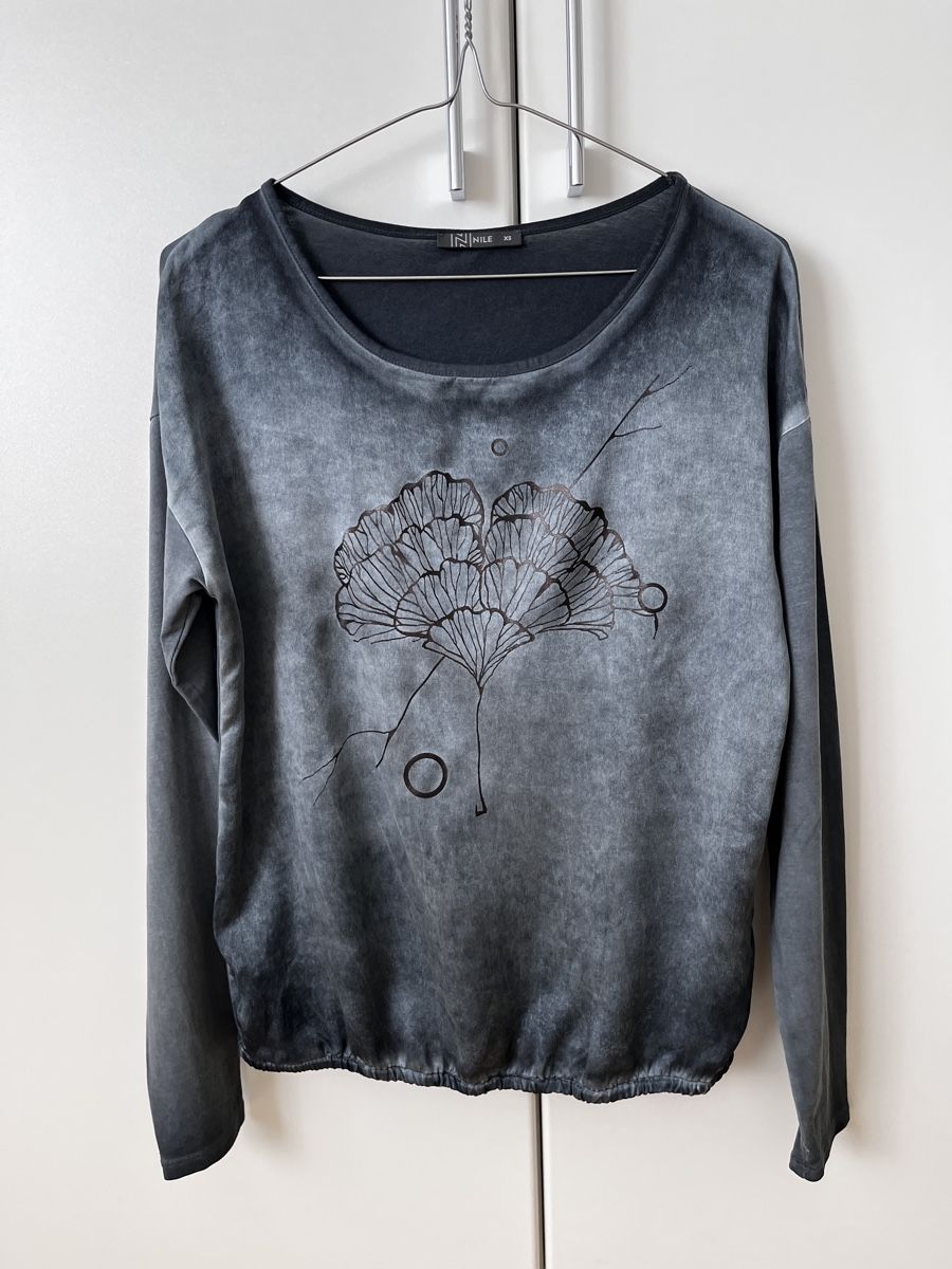 Nile T-Shirts: NILE  Langarmshirt Gr. XS, grau – Gebraucht aus Zürich von Kleanthy