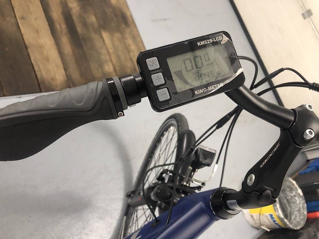 Biciclette: E Velo zu verkaufen  – Usato da Domat/Ems venduto da schrauber62 4