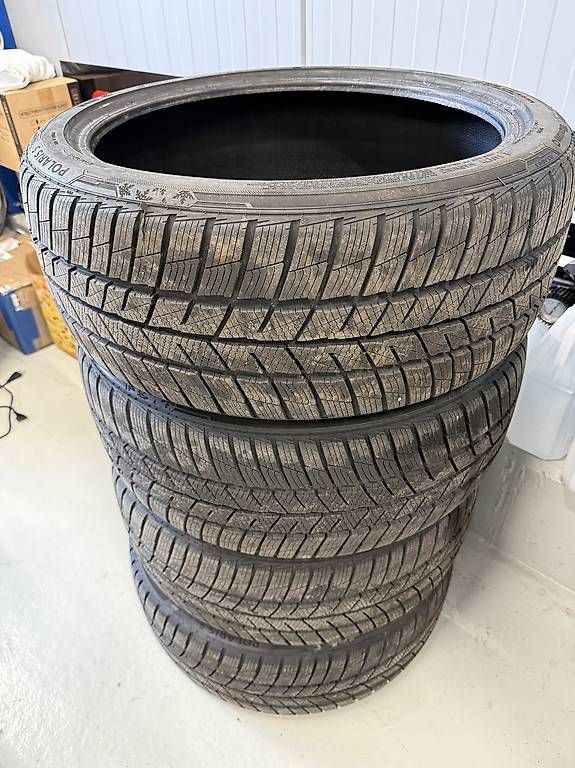 Pneumatici & Ruote complete: 225/40 R19 Winterreifen – Usato da Bischofszell venduto da TURBO_POWER