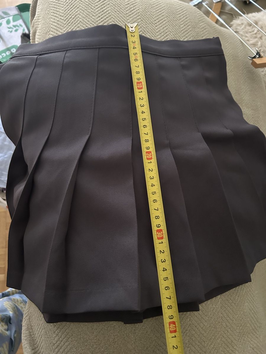 Gonne: Mini-jupe short plissée noire Studio, taille 38 – Usato da Morges venduto da cat_6cm9 6
