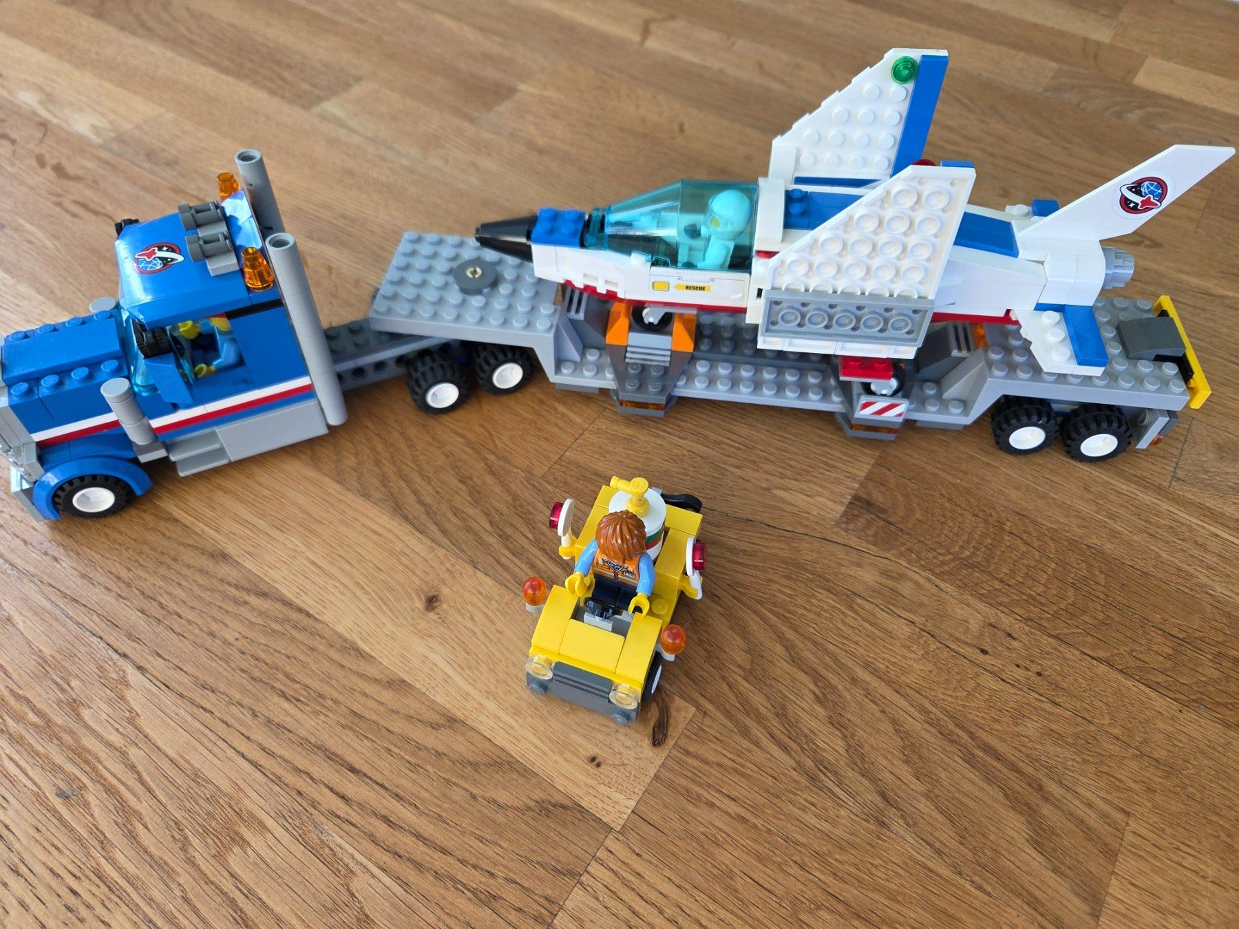 Lego Kit di costruzioni: Lego 60079 Training Jet Transporter – Usato da Thun venduto da Reda68 1