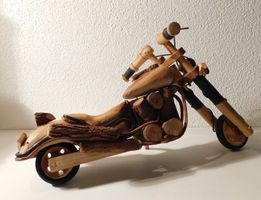 Neue Fundschätze - Holz Motorrad Dekoration Objekt  43 cm