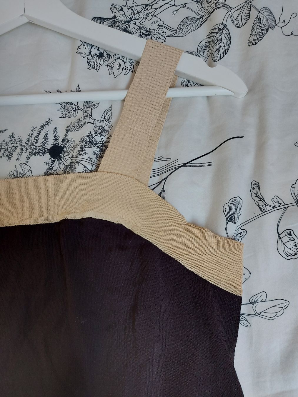 Max Mara Top: Top vintage Max Mara - Taille M/L – Usato da Lausanne venduto da Super-cerise 1
