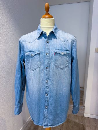 Levi’s Western Jeanshemd Gr. L – Hellblau – Neu
