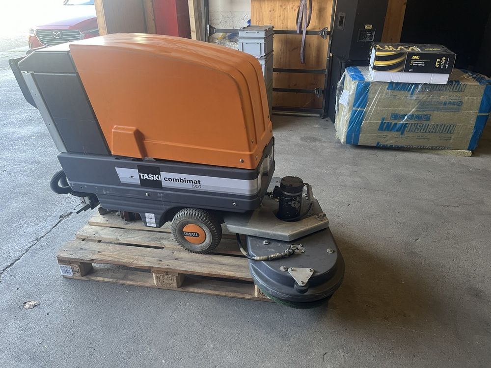Taski Combinat 1500 Reinigungsmaschine Occasion | Kaufen auf Ricardo