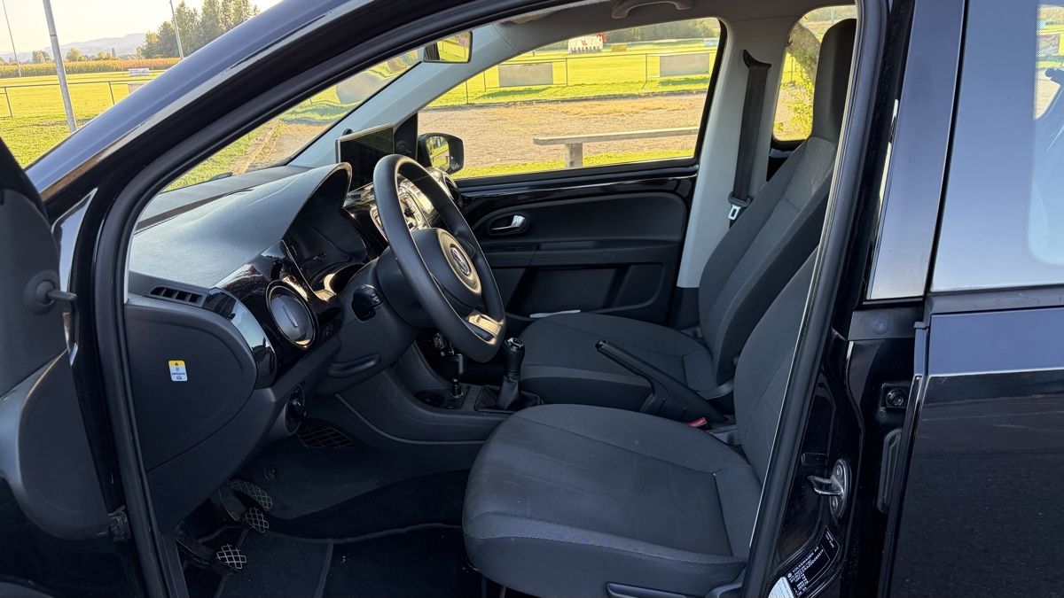 VW Automobili: VW up! Move 1.0 TSI 60 PS – Usato da Gletterens venduto da yla_y7sw 4