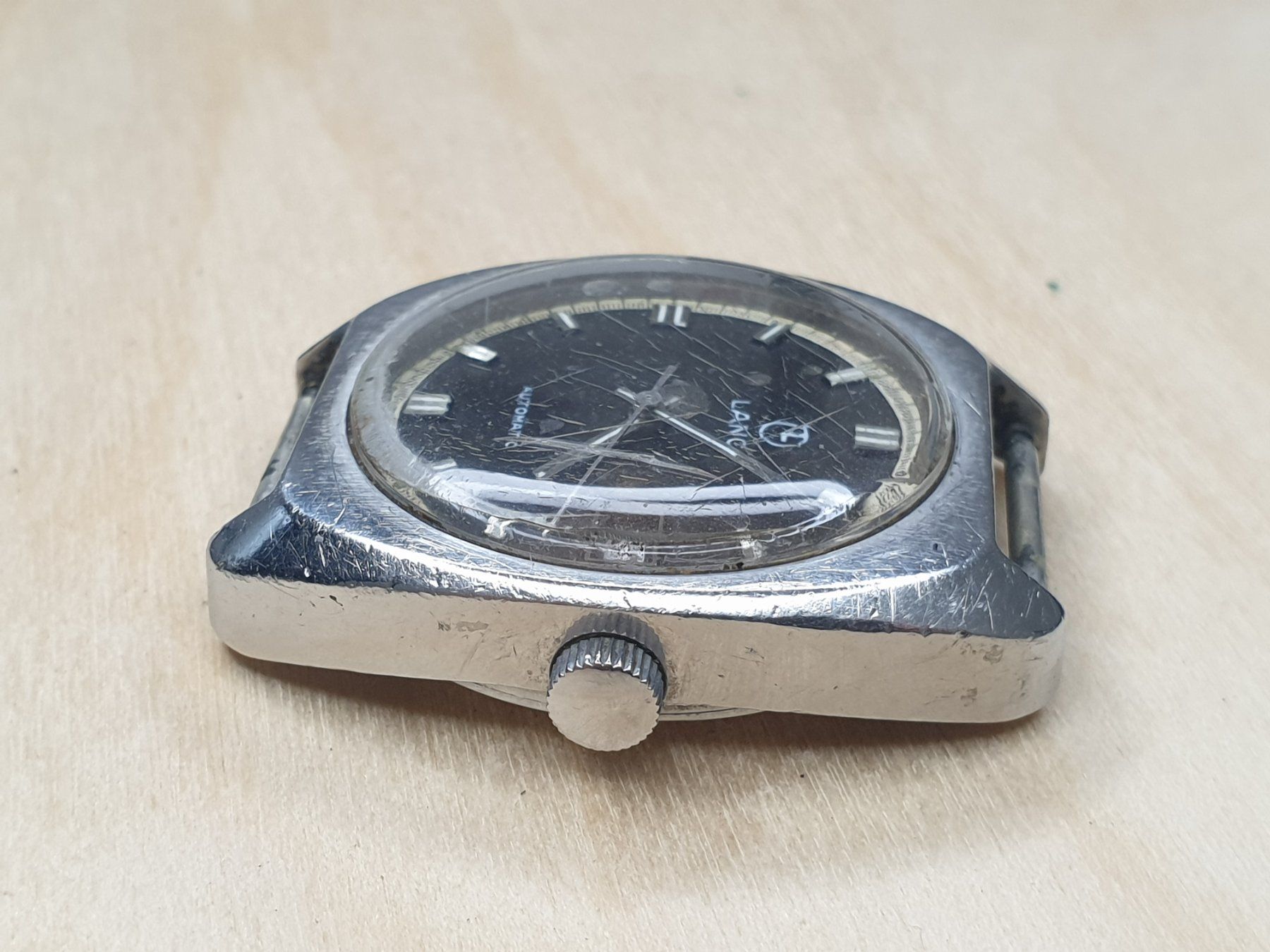 Lanco Montres: Lanco 35mm – Défectueux à Posieux par Csardas. 2
