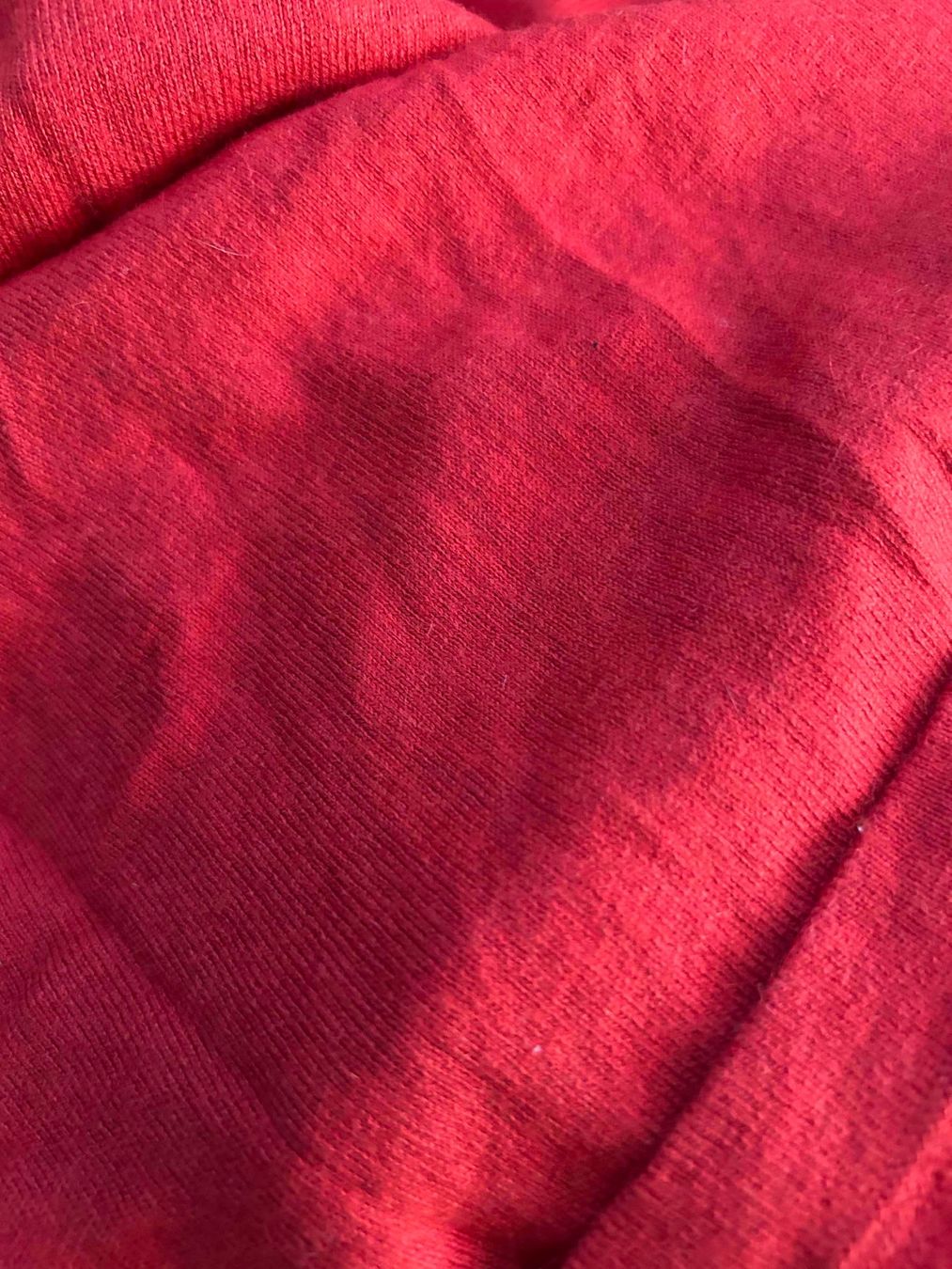 T-Shirts: Roter Sommer Rollkragenshirt Mix Viscose,Kaschmir. – Gebraucht aus Zürich von Konsumware 1