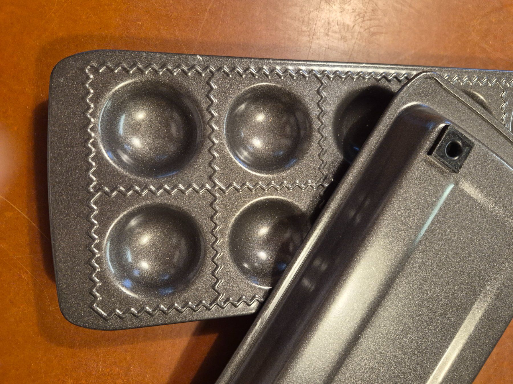Cucine complete: Ravioli Maker Set, Neu! – Nuovo e nell'imballaggio originale da Küssnacht am Rigi venduto da Hannibal06 1
