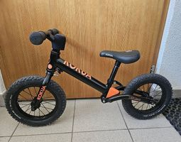 KOKUA LIKEaBIKE Jumper 12 Black  Topzustand