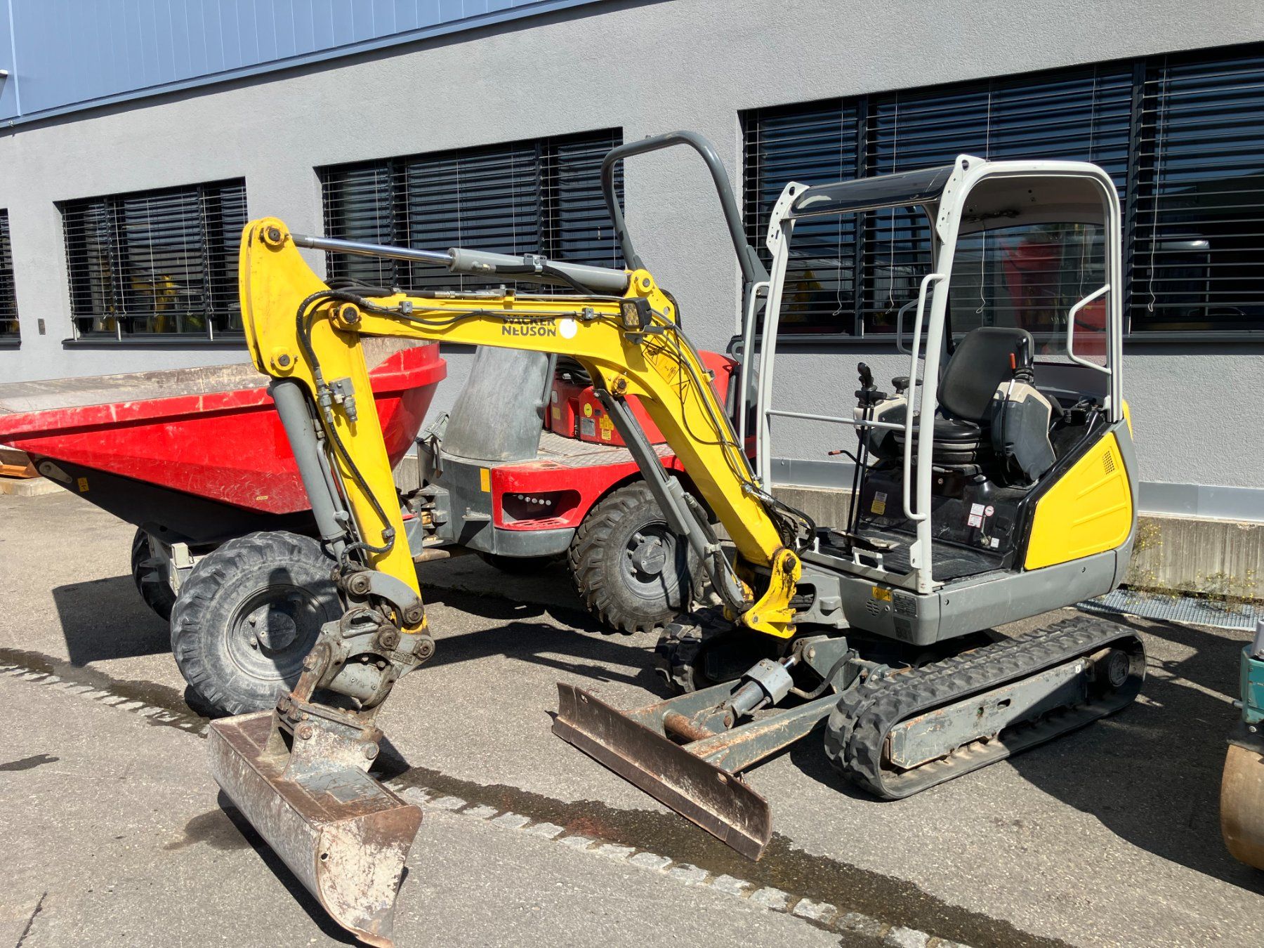 Wacker Neuson Escavatori: Starterset, Bagger, Dumper, Walze Raupendumper Wacker Neuson – Usato da St. Gallen venduto da NWN 4