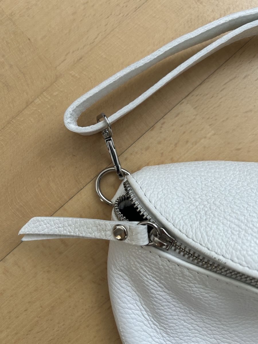 Borse da donna: Beuteltasche weiss, Leder – Nuovo (secondo la descrizione) da Reinach BL venduto da meinstil 1
