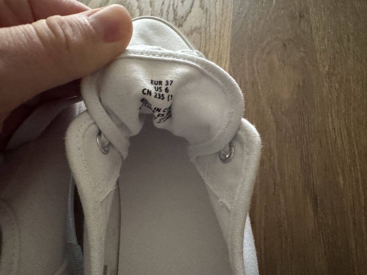 H&M Scarpe da donna: Sneaker Weiss – Usato da Zofingen venduto da ismail01a 4