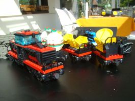 Lego Eisenbahn 9 V Diesellok WagenSchienen Weichen etc . alt