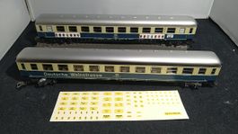 2 Personenwagen 4176 und 750 Jahre Berlin