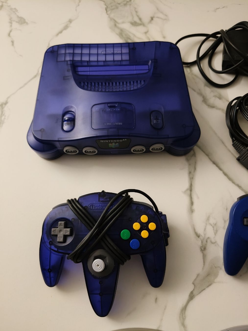 Nintendo Konsolen: Nintendo 64 Purple mit Spielen Controller mit seltenes Games – Gebraucht aus Oensingen von ece_8k7q 2