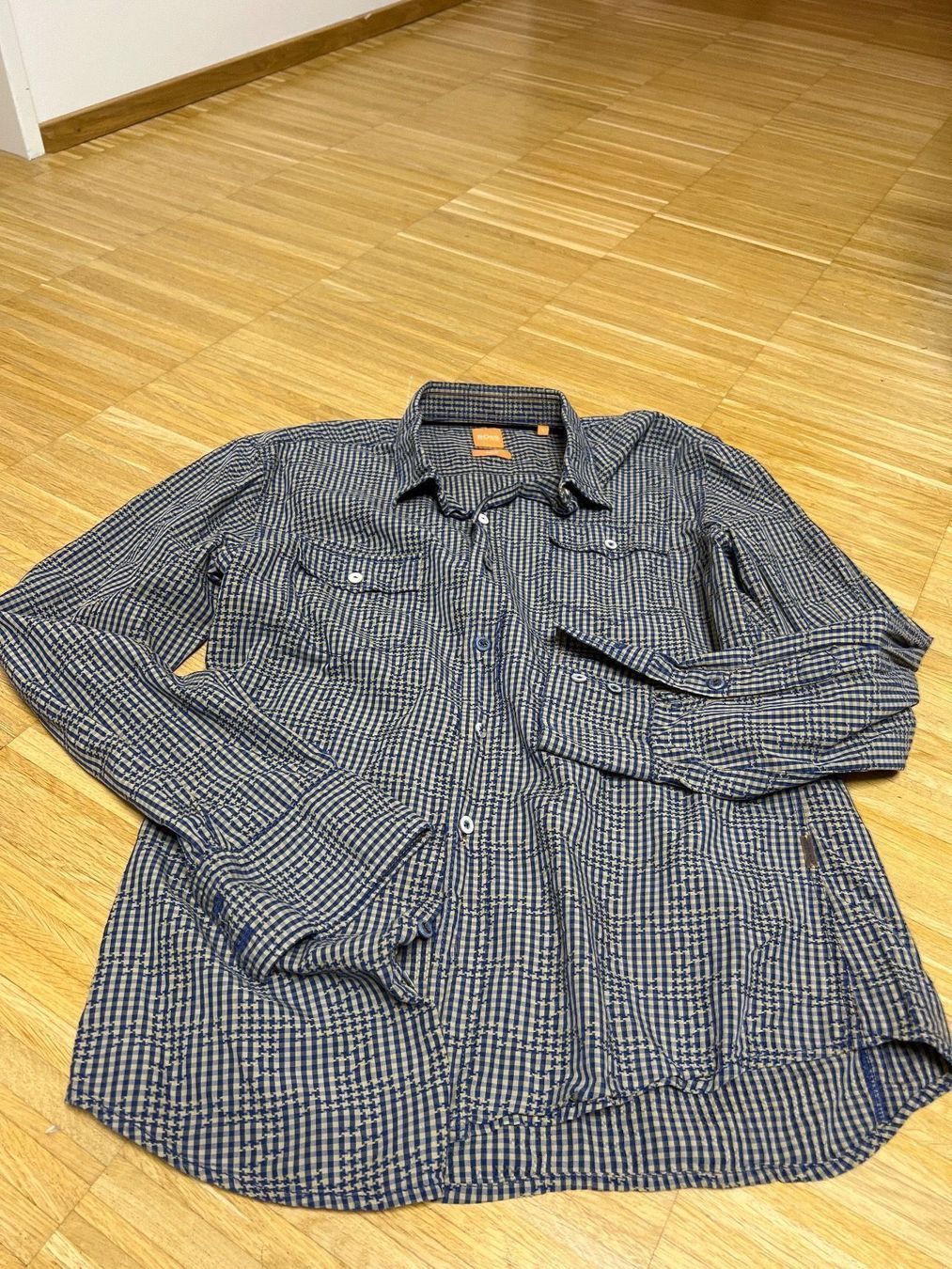 Hugo Boss Camicie: Hugo Boss – Usato da Menzingen venduto da Dali2504