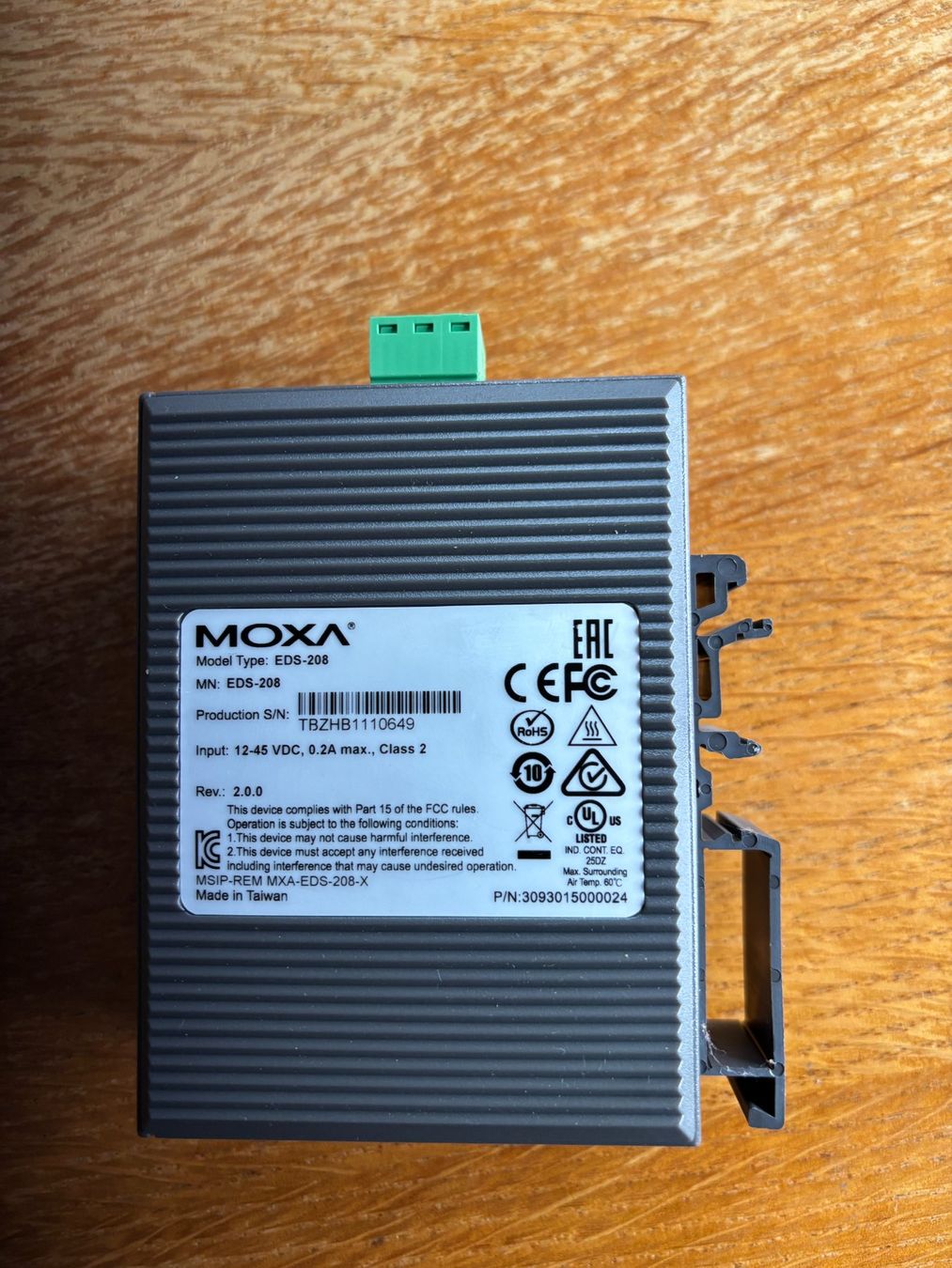 Hub & Switch: Industrieswitch MOXA – Usato da Biberist venduto da Oberwald45 1
