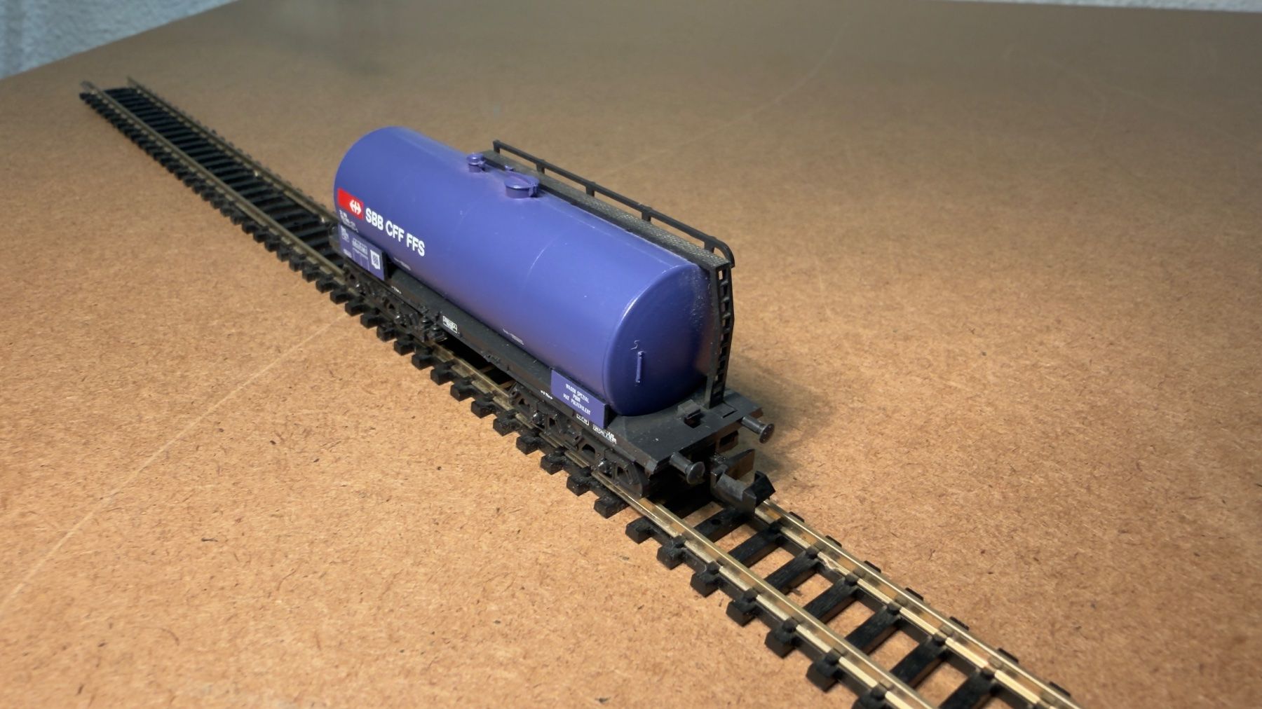 Trix Modellini di ferrovie: Trix SBB Tankwagen Spur N – Usato da Schlieren venduto da rat_lq6b 7
