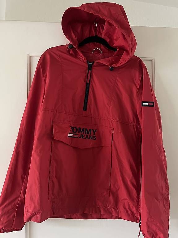 Tommy Hilfiger Jacken: Neu: Tommy Hilfiger Windbreaker Grösse S – Neu (gemäss Beschreibung) aus Zürich von Jes_4 1