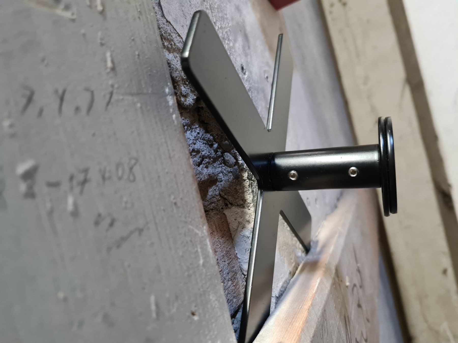 Garderobe: Garderoben-Kreuz – Neu (gemäss Beschreibung) aus Romanshorn von Rachacha 2