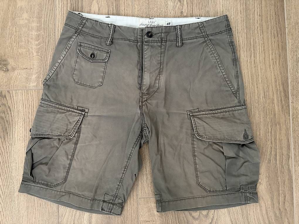 Pantaloni: Pantaloncini uomo H&M – Usato da Locarno venduto da Pasky98