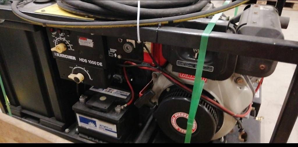 Kärcher Idropulitrici ad alta pressione: Kärcher mit Diesel motor – Usato da Chironico venduto da aibot16 1